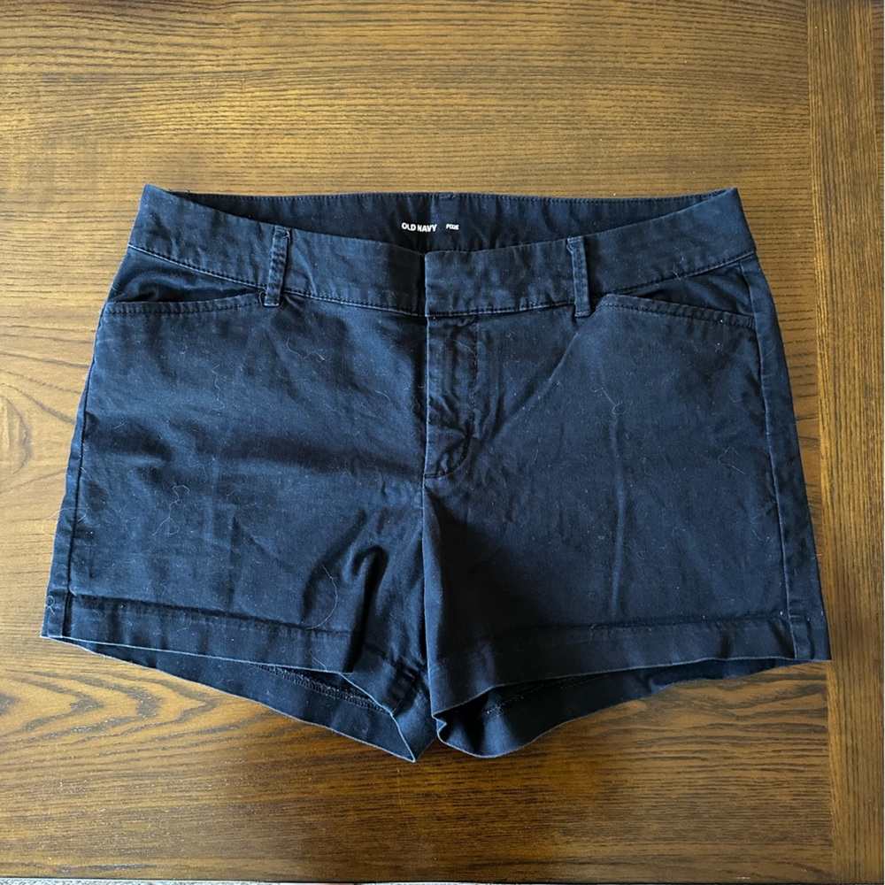 Black Pixie by Old Navy Short